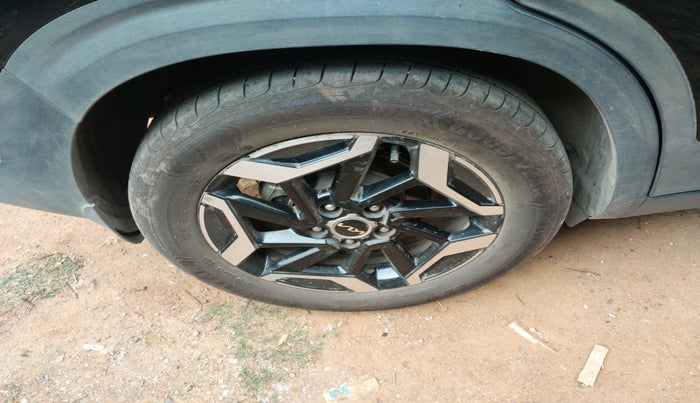 2024 KIA SELTOS HTX PLUS 1.5 IMT DIESEL, Diesel, Manual, 8,304 km, tyre