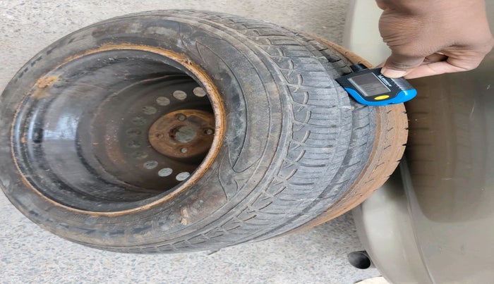 2010 Honda City 1.5L I-VTEC S MT, Petrol, Manual, 1,29,058 km, tyre