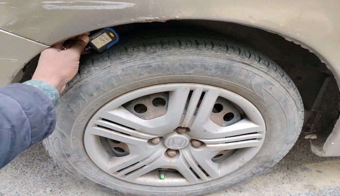 2010 Honda City 1.5L I-VTEC S MT, Petrol, Manual, 1,29,058 km, tyre