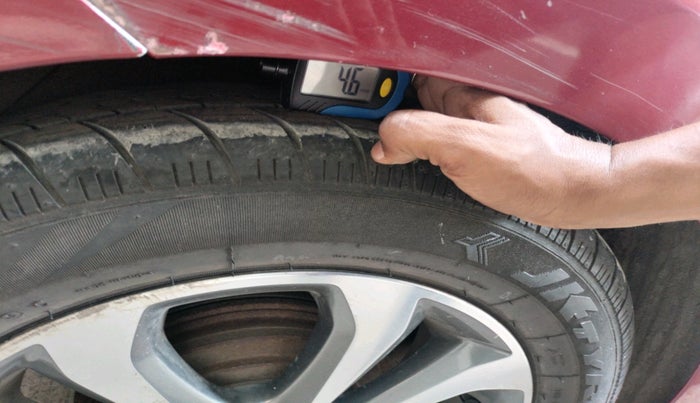 2014 Hyundai Xcent SX 1.2 (O), Petrol, Manual, 1,03,162 km, tyre