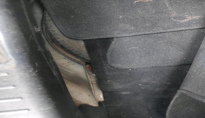 2018 Mahindra KUV 100 NXT K2 D 6S, Diesel, Manual, 73,442 km, tyre