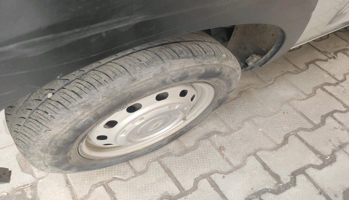 2018 Mahindra KUV 100 NXT K2 D 6S, Diesel, Manual, 73,442 km, tyre