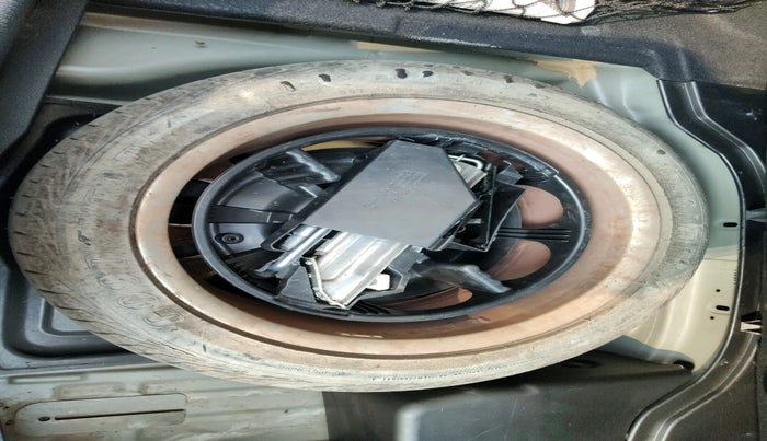 2013 Mercedes Benz C Class C 200 CGI ELEGANCE, Petrol, Automatic, 62,778 km, tyre