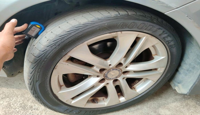 2013 Mercedes Benz C Class C 200 CGI ELEGANCE, Petrol, Automatic, 62,778 km, tyre