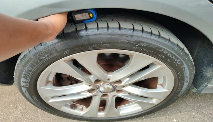 2013 Mercedes Benz C Class C 200 CGI ELEGANCE, Petrol, Automatic, 62,778 km, tyre