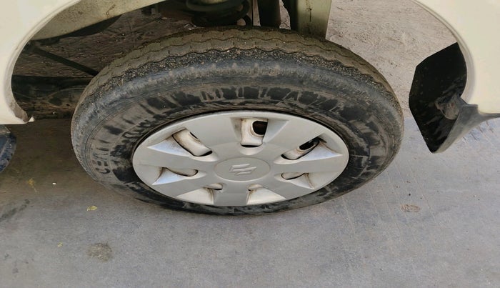 2020 Maruti Eeco 5 STR WITH A/C+HTR, Petrol, Manual, 35,958 km, tyre