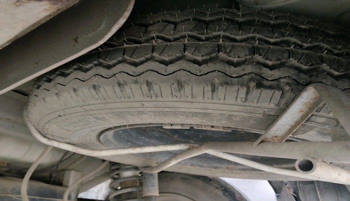 2020 Maruti Eeco 5 STR WITH A/C+HTR, Petrol, Manual, 35,958 km, tyre