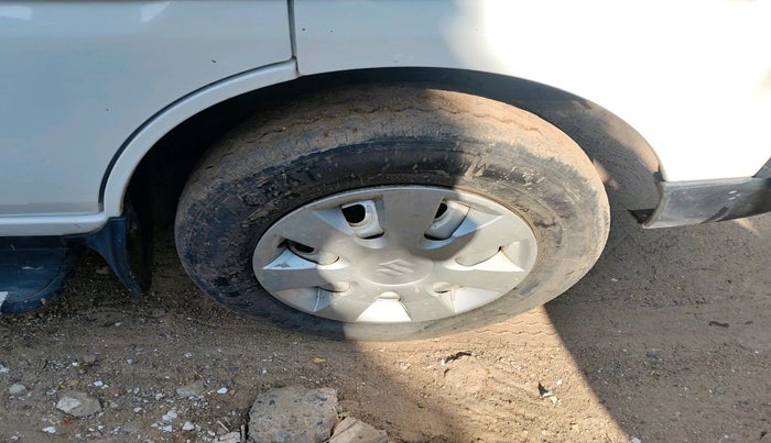 2020 Maruti Eeco 5 STR WITH A/C+HTR, Petrol, Manual, 35,958 km, tyre