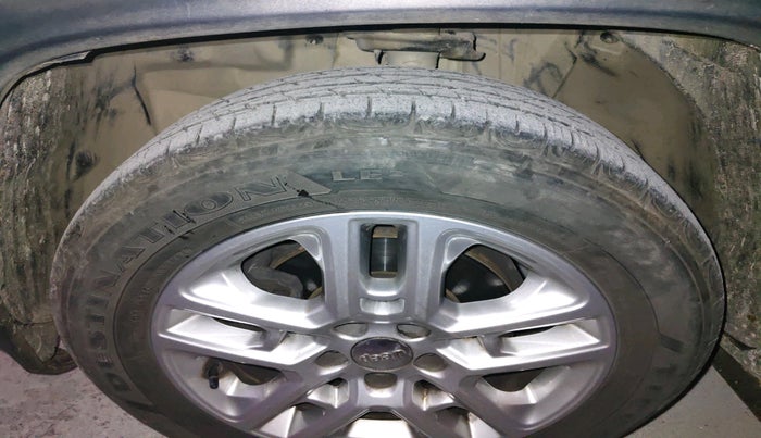 2018 Jeep Compass LIMITED 2.0 DIESEL, Diesel, Manual, 1,06,307 km, tyre