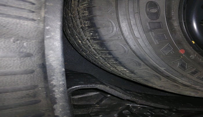 2018 Jeep Compass LIMITED 2.0 DIESEL, Diesel, Manual, 1,06,307 km, tyre