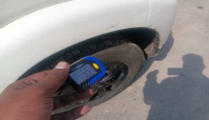 2015 Mahindra Scorpio S2, Diesel, Manual, 1,78,097 km, tyre