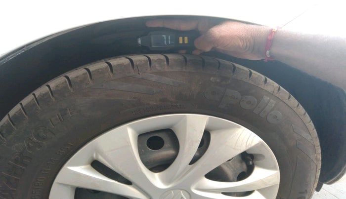 2018 Maruti Swift VXI, Petrol, Manual, 64,419 km, tyre