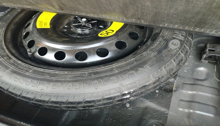 2021 Hyundai Tucson GLS 4WD AT DIESEL, Diesel, Automatic, 1,27,547 km, tyre