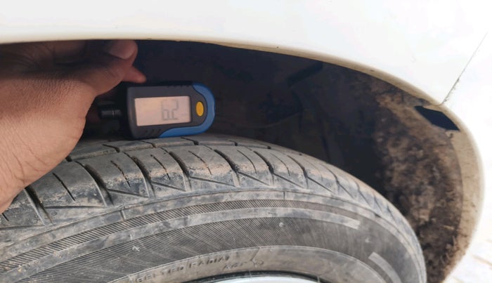 2022 Maruti Alto LXI OPT CNG, Petrol, Manual, 58,368 km, tyre