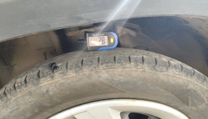 2016 Renault Kwid RXT 0.8, Petrol, Manual, 85,635 km, tyre