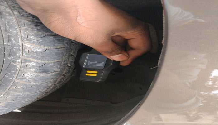 2014 Maruti Wagon R 1.0 VXI, Petrol, Manual, 24,359 km, tyre