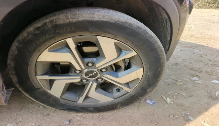 2021 KIA SONET HTX 1.0 IMT, Petrol, Manual, 81,608 km, tyre