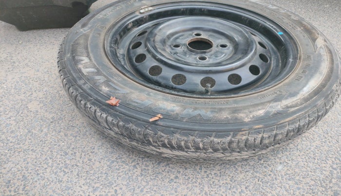 2019 Maruti Celerio VXI, Petrol, Manual, 30,088 km, tyre