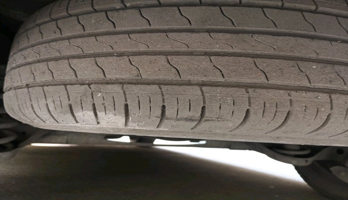 2018 Mahindra MARAZZO M6 7 STR, Diesel, Manual, 1,46,066 km, tyre