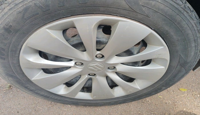 2017 Maruti Baleno DELTA PETROL 1.2, Petrol, Manual, 56,671 km, tyre