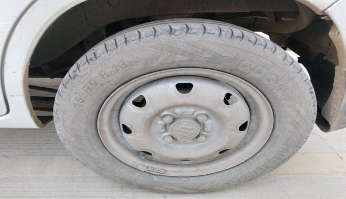 2011 Maruti Zen Estilo LXI, Petrol, Manual, 1,03,589 km, tyre