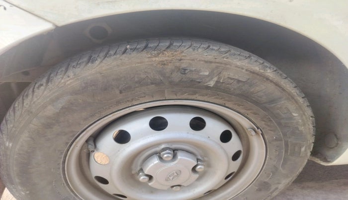 2013 Hyundai i10 ERA 1.1, Petrol, Manual, 7,579 km, tyre