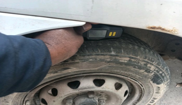 2012 Tata Indica V2 DLS, Diesel, Manual, 1,59,227 km, tyre