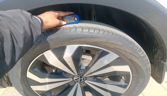 2022 Volkswagen TAIGUN GT PLUS 1.5 TSI DSG, Petrol, Automatic, 40,107 km, tyre