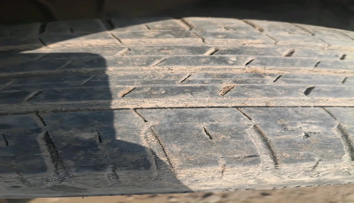 2021 Hyundai Verna SX 1.5 VTVT, Petrol, Manual, 23,119 km, tyre