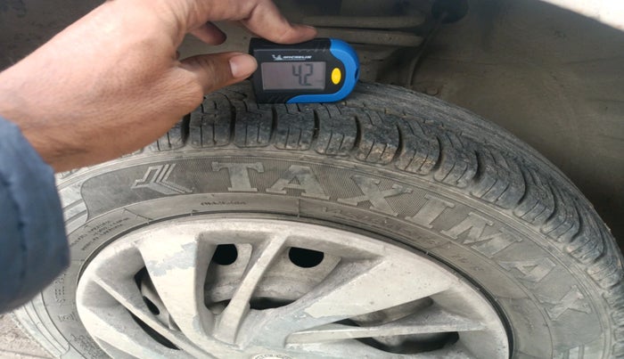 2011 Maruti Wagon R 1.0 LXI, Petrol, Manual, 1,41,502 km, tyre