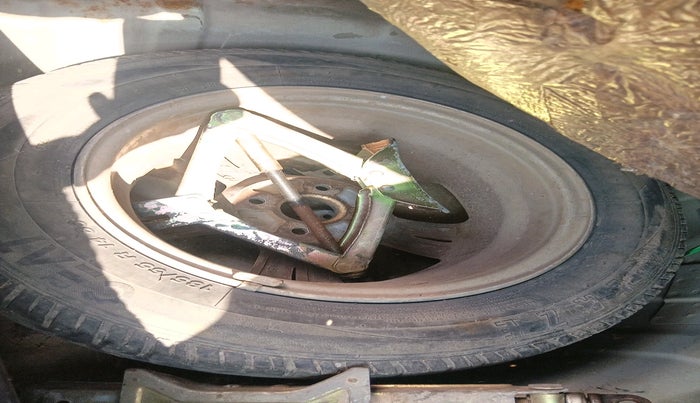 2014 Hyundai Elite i20 SPORTZ 1.2, Petrol, Manual, 1,02,740 km, tyre