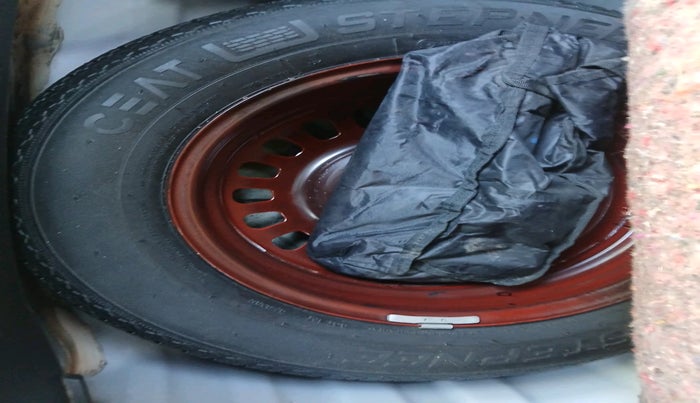 2022 Nissan MAGNITE XE, Petrol, Manual, 13,186 km, tyre