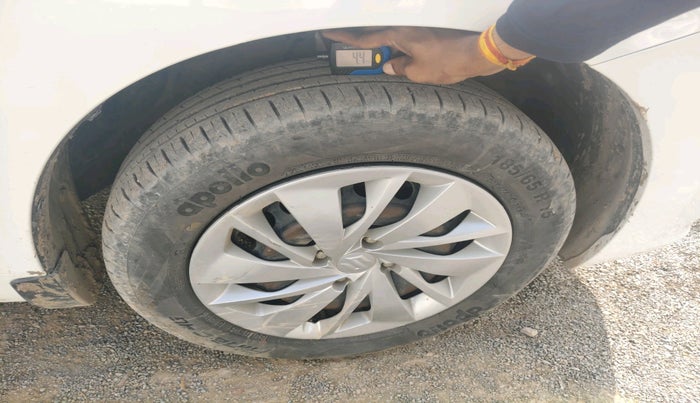 2023 Maruti Baleno DELTA CNG 1.2L, Petrol, Manual, 50,201 km, tyre