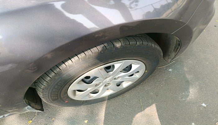 2019 Hyundai Elite i20 MAGNA PLUS 1.2, Petrol, Manual, 34,065 km, tyre