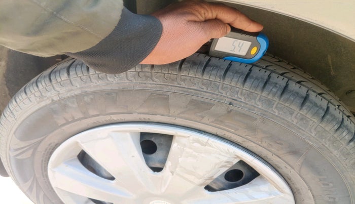 2014 Maruti Swift Dzire VXI, Petrol, Manual, 91,856 km, tyre