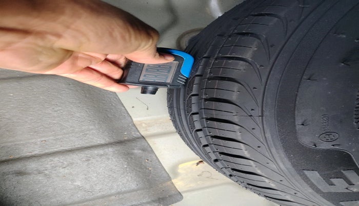 2013 Chevrolet Sail 1.2 LS ABS, Petrol, Manual, 6,526 km, tyre