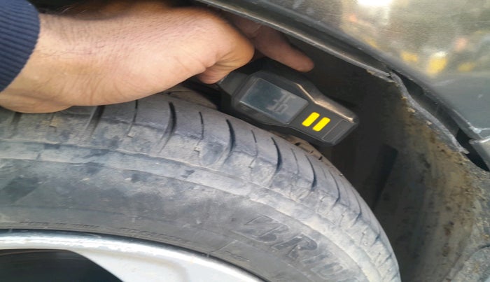 2014 Honda City 1.5L I-DTEC VX, Diesel, Manual, 1,80,801 km, tyre