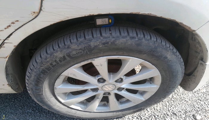 2013 Maruti Ertiga ZDI, Diesel, Manual, 89,427 km, tyre