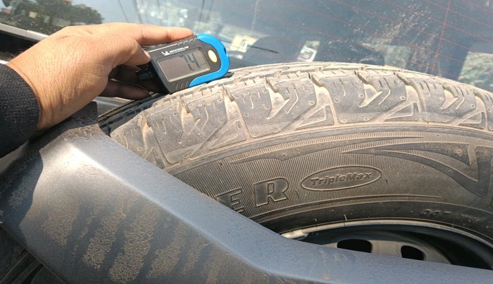 2023 Mahindra BOLERO NEO N10 R, Diesel, Manual, 12,395 km, tyre