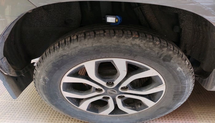 2014 Nissan Terrano XL D PLUS, Diesel, Manual, 98,393 km, tyre