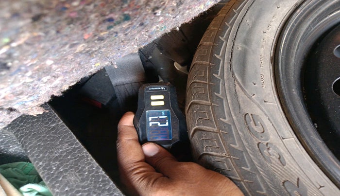 2017 Maruti Wagon R 1.0 VXI AMT, Petrol, Automatic, 37,744 km, tyre