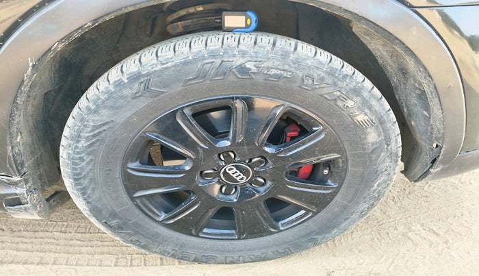 2015 Audi Q3 2.0 TDI PREMIUM, Diesel, Automatic, 96,716 km, tyre