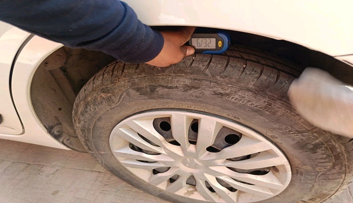 2024 Maruti Dzire VXI, Petrol, Manual, 18,166 km, tyre