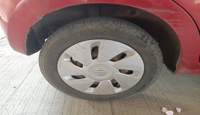 2014 Maruti Celerio VXI CNG, Petrol, Manual, 1,08,154 km, tyre