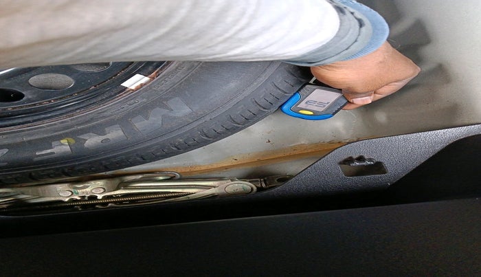 2021 Maruti Baleno ZETA PETROL 1.2, Petrol, Manual, 29,927 km, tyre