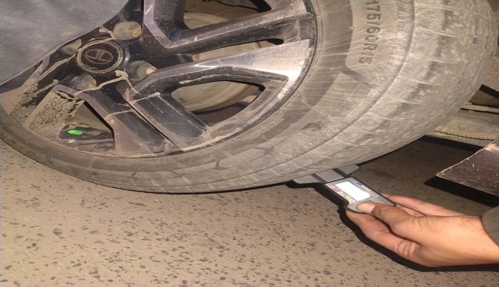 2019 Tata Tiago XZ PLUS PETROL, Petrol, Manual, 70,079 km, tyre