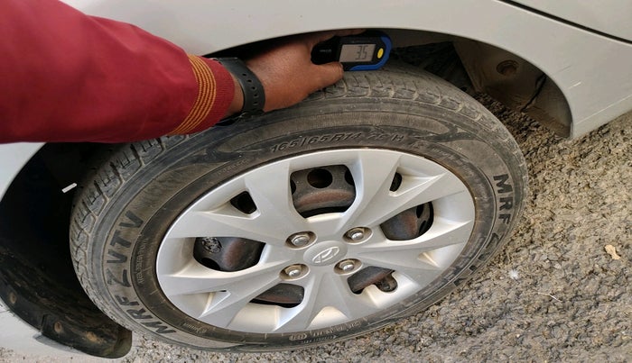 2014 Hyundai Grand i10 SPORTZ 1.2 KAPPA VTVT, Petrol, Manual, 75,584 km, tyre