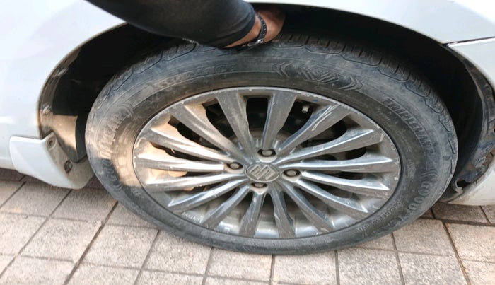 2016 Maruti Ciaz ZDI+ SHVS, Diesel, Manual, 51,783 km, tyre