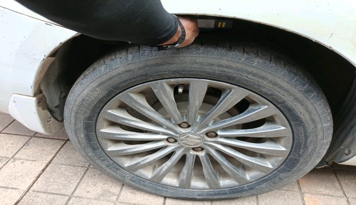 2016 Maruti Ciaz ZDI+ SHVS, Diesel, Manual, 51,783 km, tyre