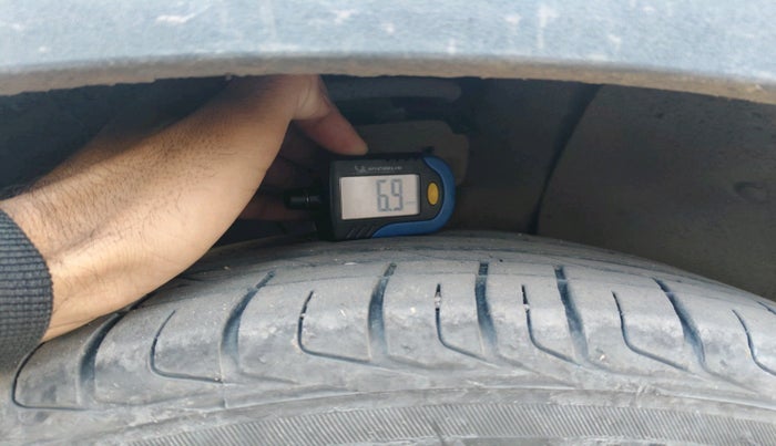 2019 Hyundai VENUE SX PLUS 1.0 TURBO DCT, Petrol, Automatic, 64,366 km, tyre